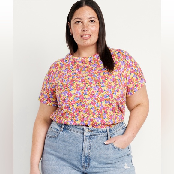 Old Navy EveryWear Crew-Neck T-Shirt - Picture 4 of 4